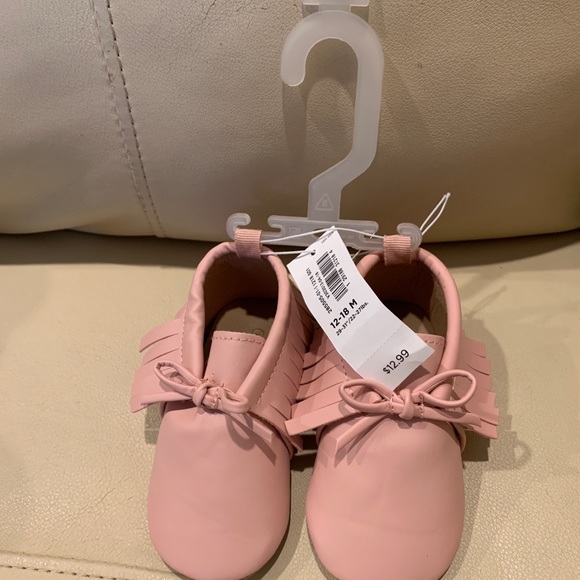 Pink shoes - Picture 2 of 3